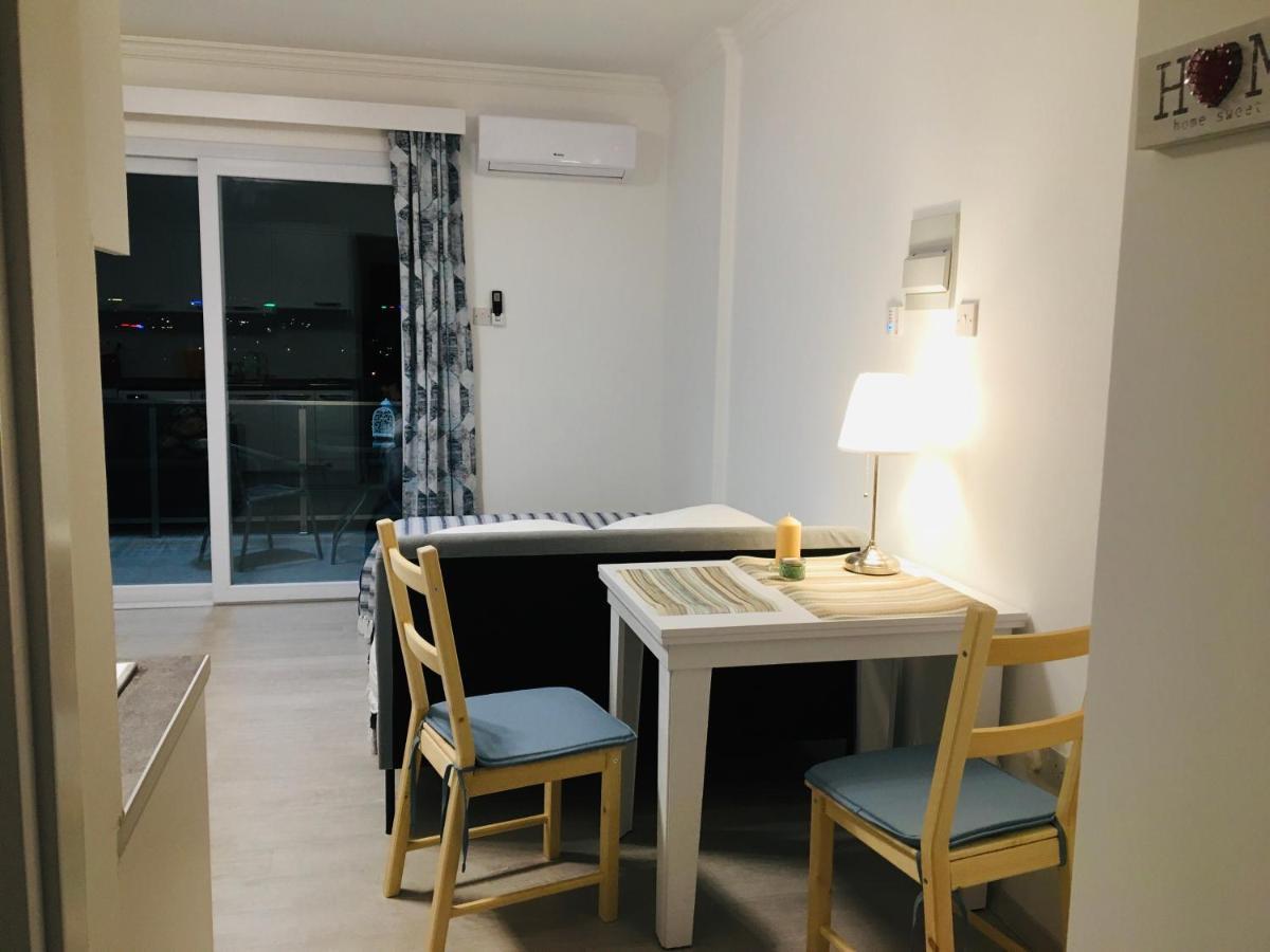 Royal Life Residence Poseidon Studio Trikomo Eksteriør billede